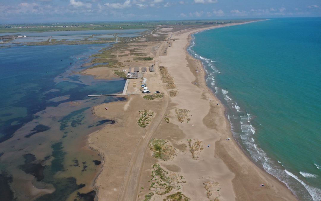 La platja del Trabucador rep el guardó de Platges Verges d’Ecologistes en Acció