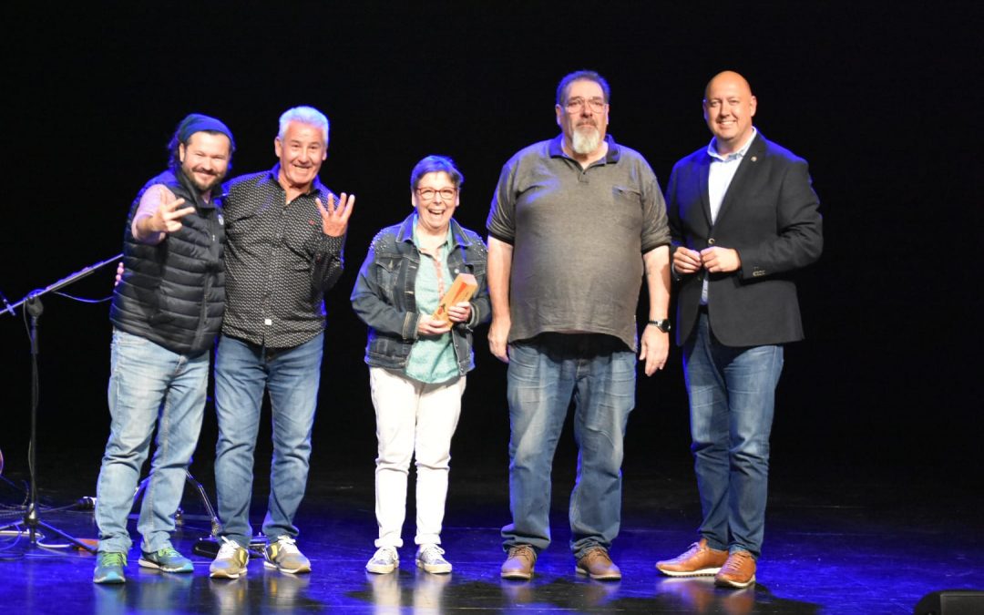 Morràpita, Francisco Balagué i Mª Cinta Comes, guardonats amb els Premis Baldufa en la I Gala del Joc Tradicional