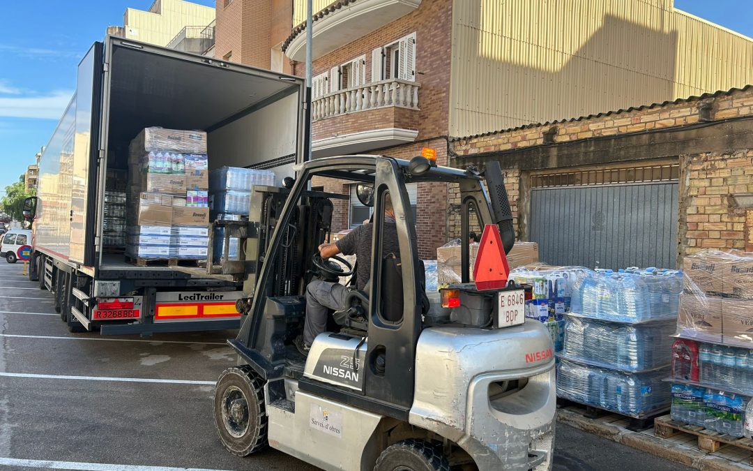 LA RÀPITA ENVIA MULTITUD DE RECURSOS PER ALS AFECTATS DE LA DANA A LA COMUNITAT VALENCIANA