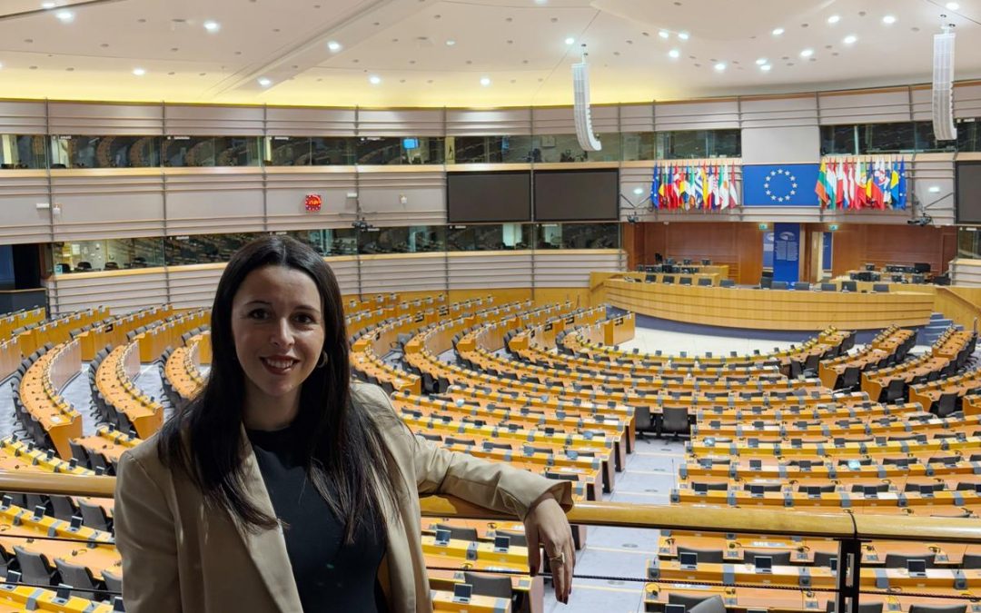 LA REGIDORA D’IGUALTAT, NOELIA BELMONTE, PRESENT EN “FEM FUTUR!” AL PARLAMENT EUROPEU DE BRUSSEL·LES