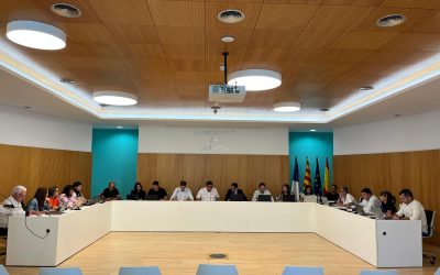 El ple de la Ràpita aprova una declaració sobre la crisi humanitària a Palestina  i el projecte de millores del pavelló poliesportiu municipal